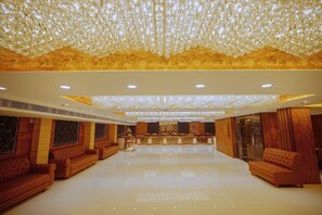 Banquet hall - Aceotel Premier Guru Kripa, Bhopal (Bhopal)