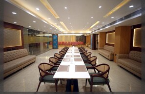Dining - Guru kripa residency (Bhopal)