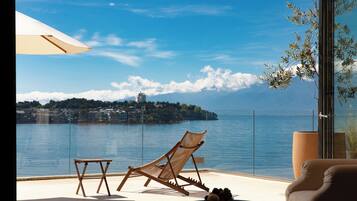 Romantic Studio Suite, 1 Queen Bed, Patio, Sea View | View from room