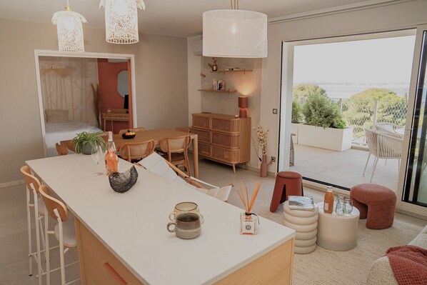 3 habitaciones, tabla de planchar con plancha y wifi gratis