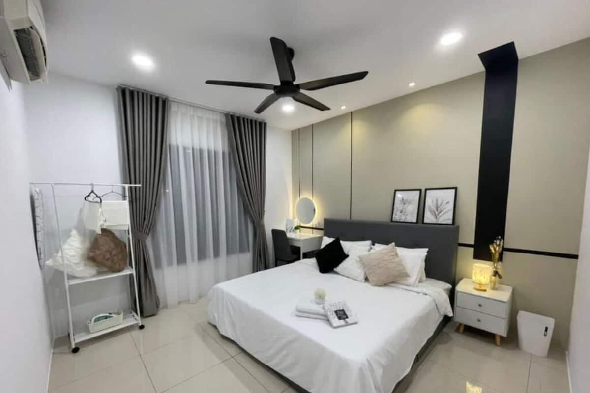 Superior Suite, 3 Bedrooms, City View