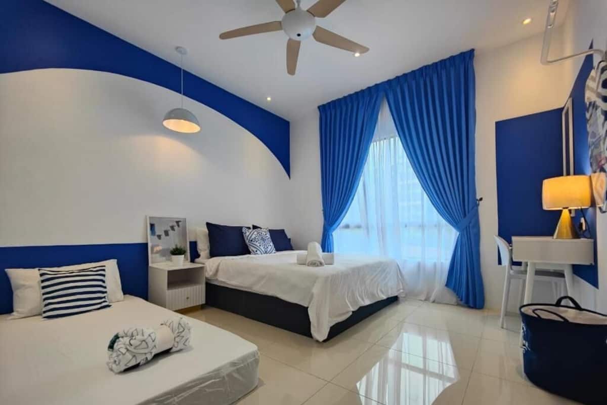 Family Suite, 3 Bedrooms, Pool View