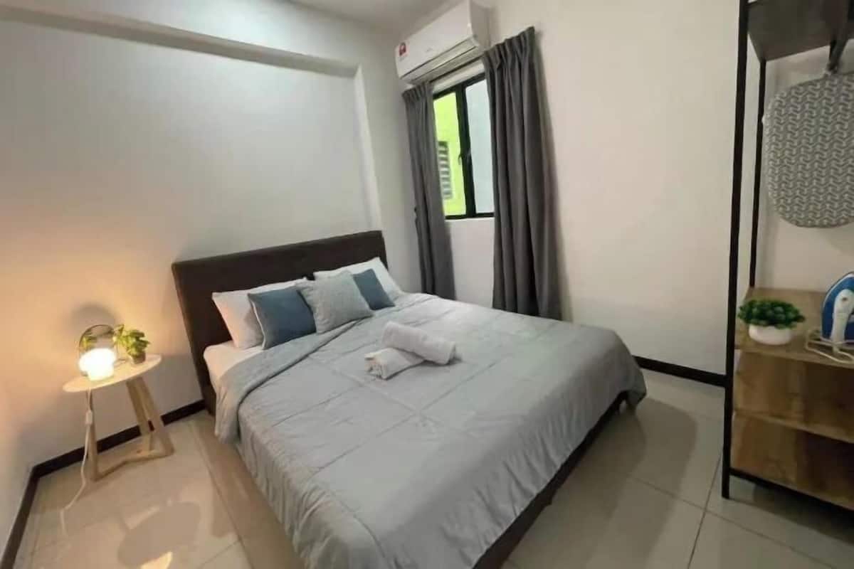 3 bedrooms, free WiFi, bed sheets