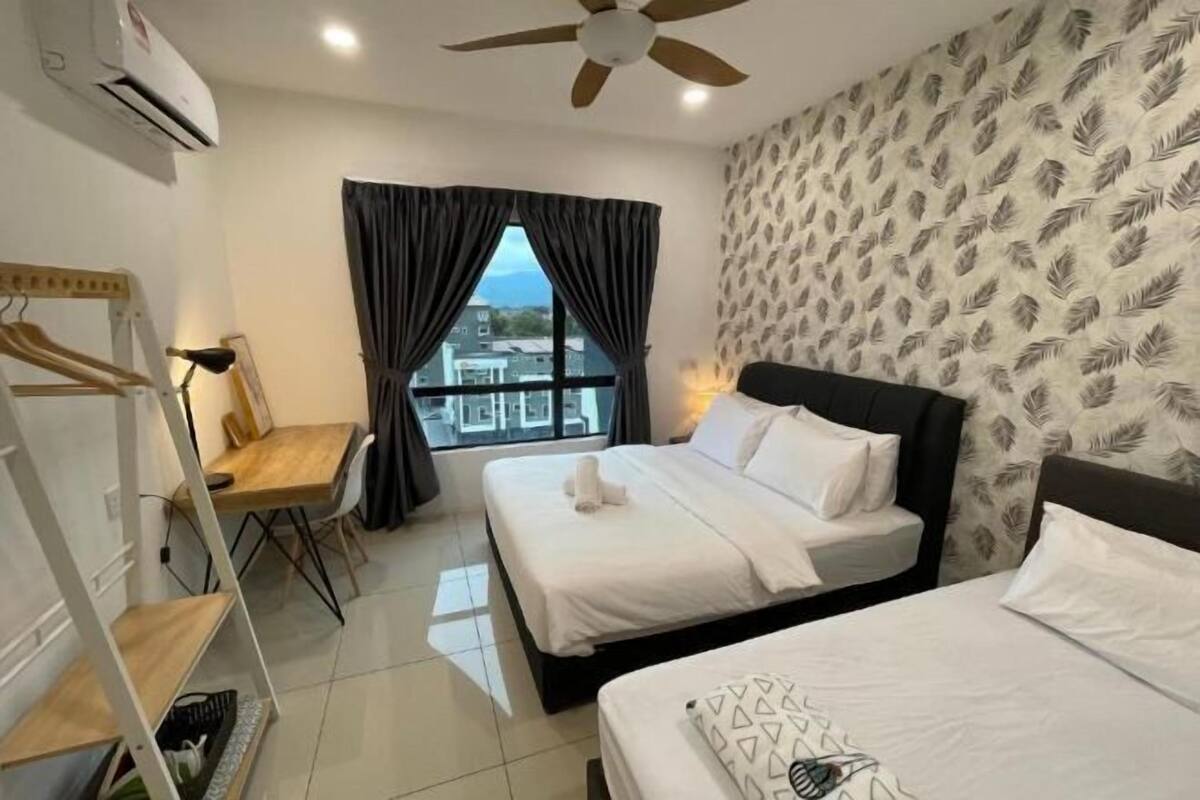 3 bedrooms, free WiFi, bed sheets