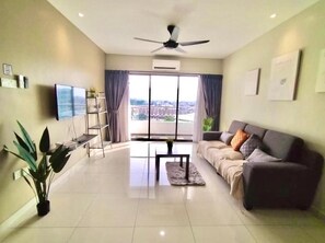 頂級公寓, 4 間臥室, 泳池景 | 客廳 | 平面電視、Netflix、串流服務