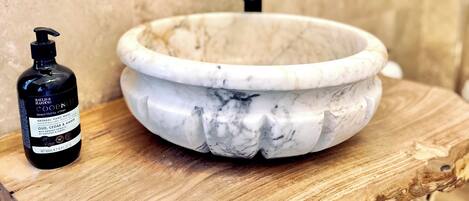ห้องน้ำ