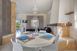 Dining room - 4204 Villetta Delle More by Barbarhouse (Melendugno)
