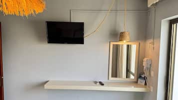 Blackout drapes, iron/ironing board, free WiFi