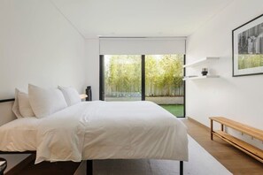 3 chambres, fer et planche à repasser, lit de bébé portatif, Wi-Fi