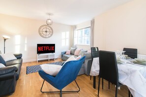 Appartement | Aire de séjour | Téléviseur
