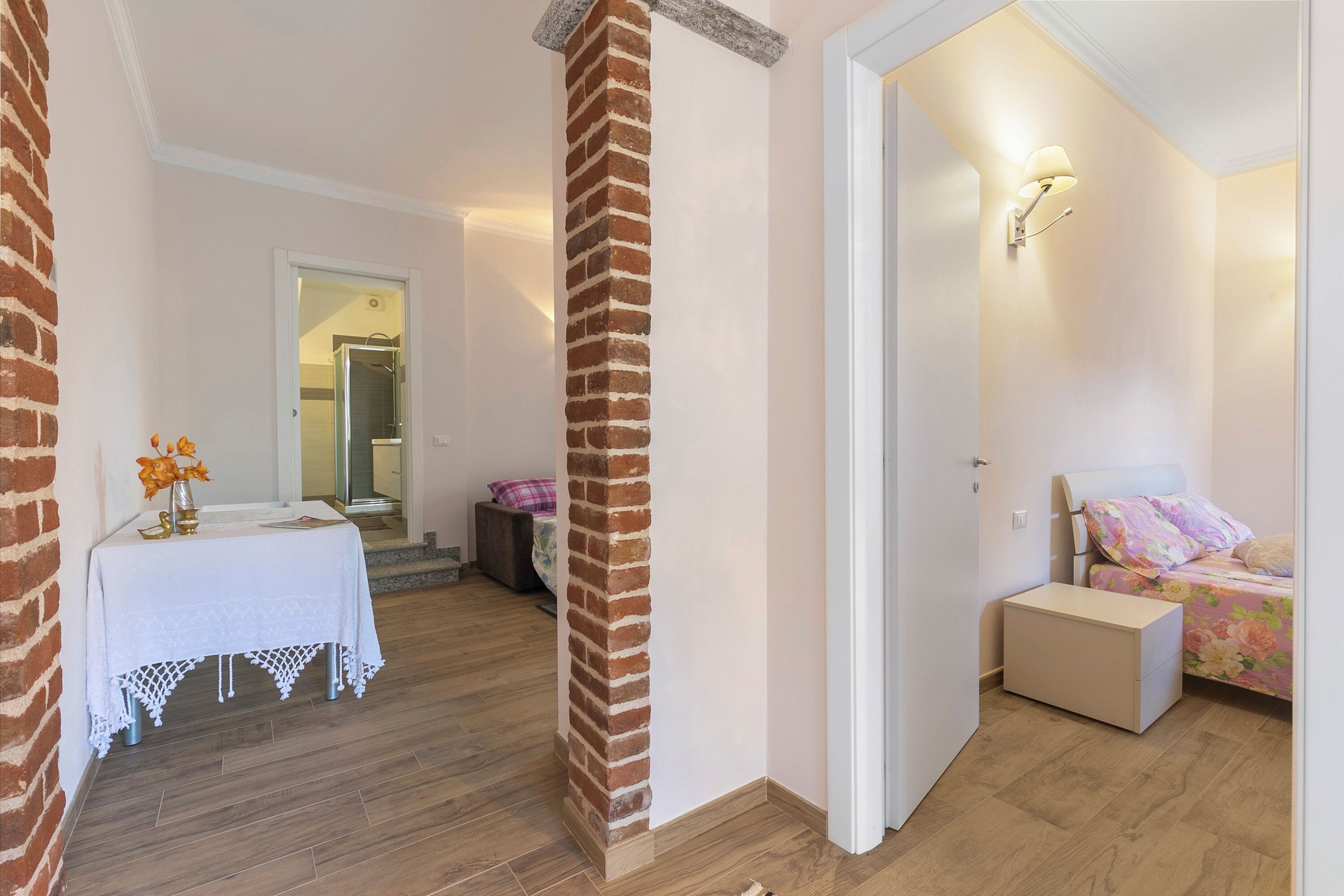 Familienapartment, Mehrere Schlafzimmer, Bergseite (Little Mermaid of Stresa Pet Friendly)