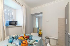 Departamento familiar, varias habitaciones (Little Mermaid of Stresa Pet Friendly) | Restaurantes