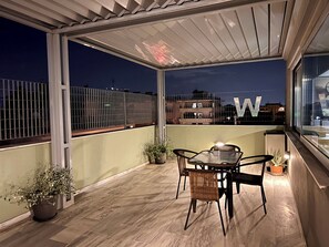Luksusleilighet, byutsikt | Terrasse/patio