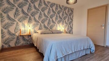 2 bedrooms, free WiFi, bed sheets