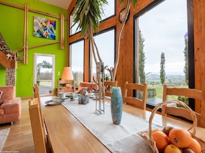 Dining - Charming room for 2 with sauna and bikes in Vyans-le-Val (Vyans-le-Val)