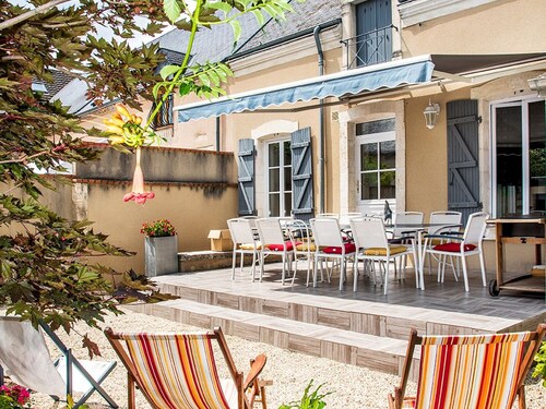Charmante maison berrichonne avec terrasse et WIFI proche Châteauroux