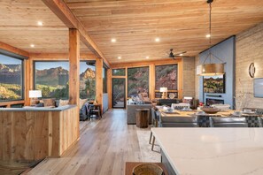 Interior - Uptown Architectural Retreat - Incredible Views, 3 Suites (Sedona)