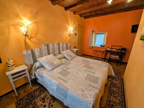 1 quarto, roupa de cama