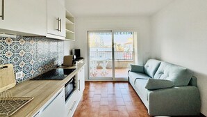 Unclassified image, 4 of 16, button - Apartment in Roses, near beach, pet-friendly (Roses)
