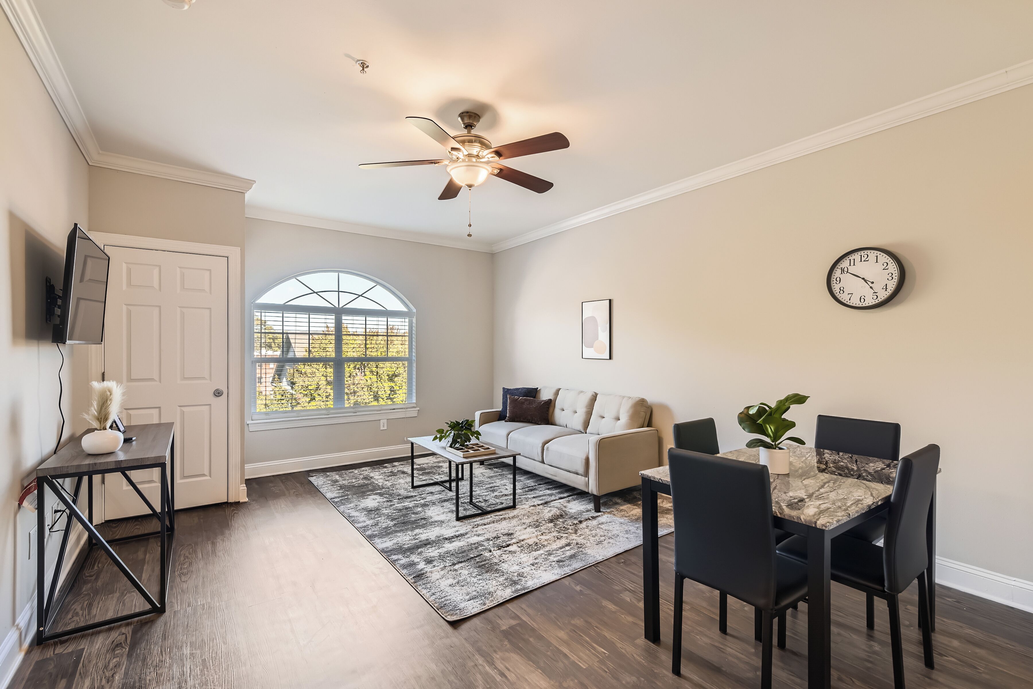 Crest At Midtown 1413 L 1 Bedroom 1 Bathroom - Atlanta