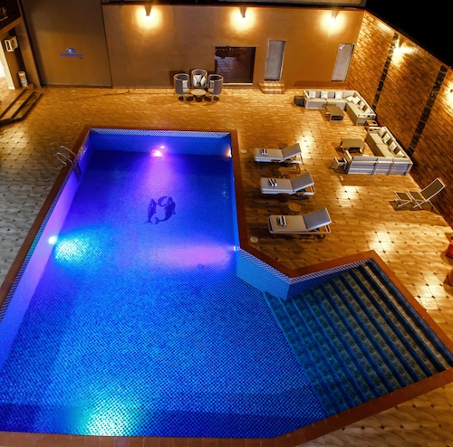 Swiss International Rancho Valeria