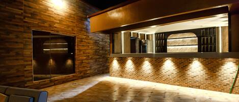 Bar junto a la piscina