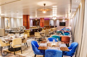 Morgenmadsbuffet hver dag (25 USD pr. person)