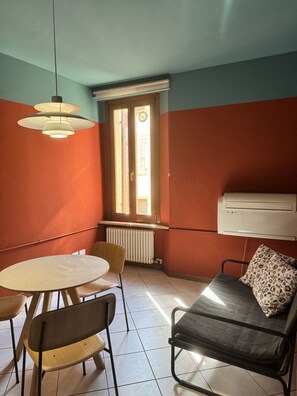 Unclassified image, 5 of 9, button - VERONA EASY LOFT - ID M0230911208 (Verona)