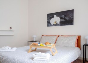 1 bedroom, travel crib, free WiFi, bed sheets