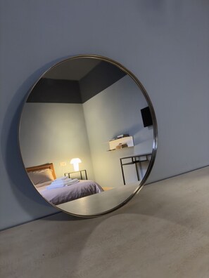 1 bedroom, travel cot, free WiFi, bed sheets