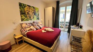 Luxury Double or Twin Room, City View