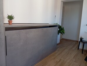 Comfort-Dreibettzimmer, Stadtblick | Zustellbetten