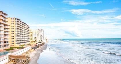 Infinity Tides - Direct Ocean Front Pool House