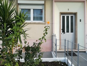 Apartemen, 2 kamar tidur, Boleh Merokok, patio | Pintu masuk properti