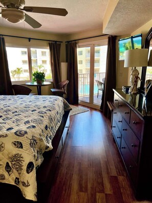 2 多间卧室、熨斗/熨衣板、旅行婴儿床、WiFi