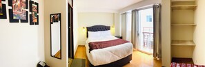 11 bedrooms, WiFi, bed sheets