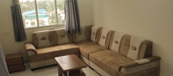 Antique Homestay Daman