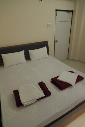Free WiFi - Antique Homestay Daman (Daman)