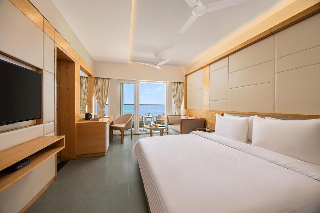 In-room safe, desk, laptop workspace, blackout curtains