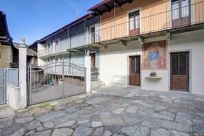 Front of property - Ornavasso Apartments (Ornavasso)