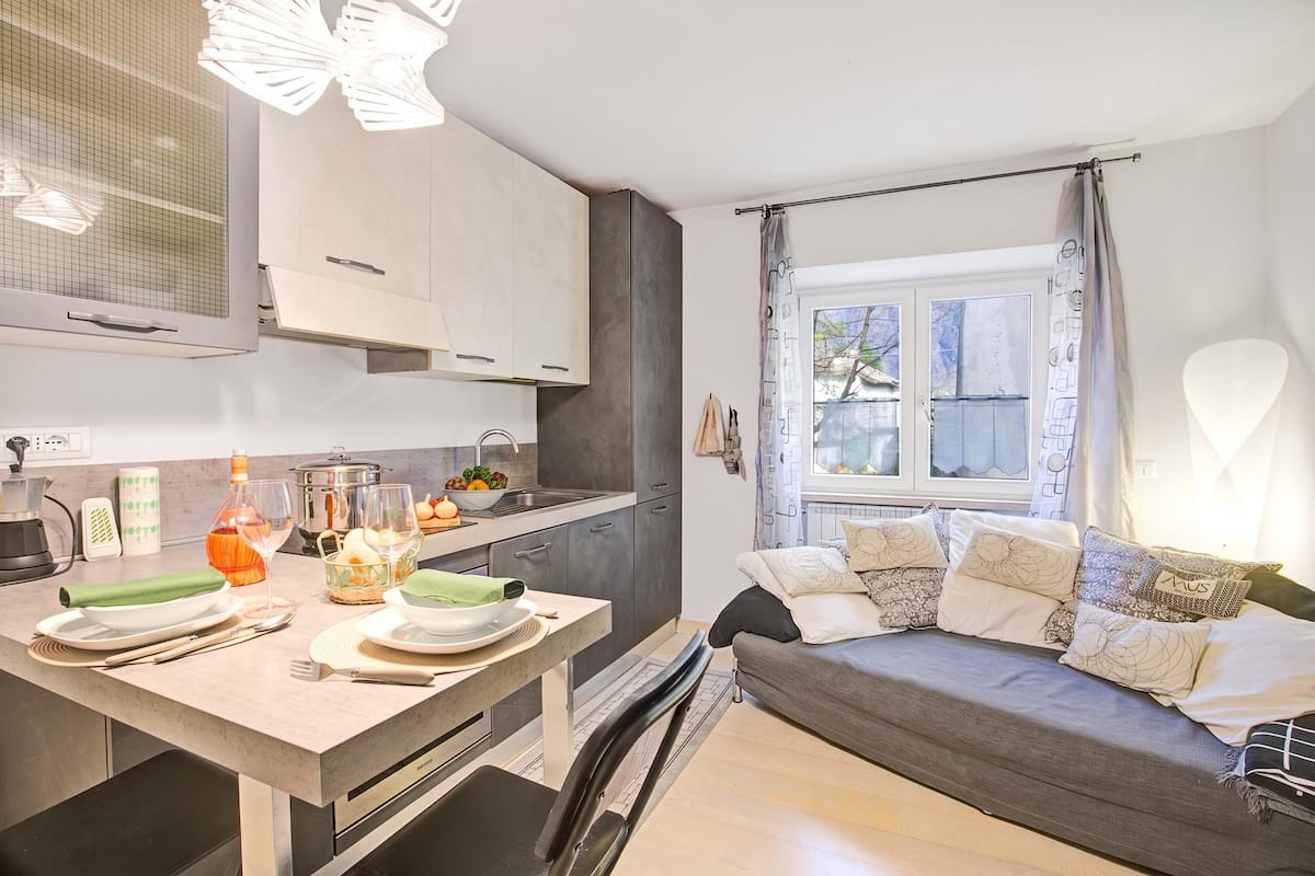 Standard Apartment, 2 Bedrooms, Balcony (Casa Adelaide, near Mountain and Lake) | Interior