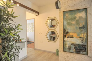 Interior - Downtown Modern Apartment near Marquês de Pombal (Lisboa)