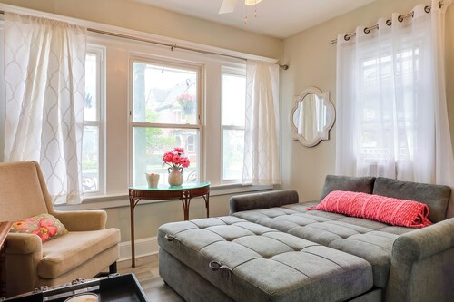 Walk to Ocean Grove Beach: Seaside Haven!