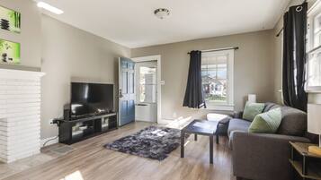 Rumah (2 Bedrooms) | Interior