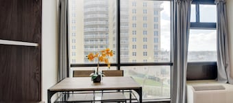 Oceanfront Daytona Beach Studio w/ Pool Access