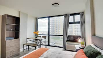 Apartment (0 Bedroom) | Interior