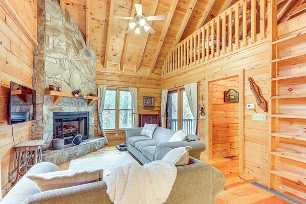 House (2 Bedrooms) | Interior - Private Hot Tub: Secluded Ellijay Cabin on River (Ellijay)