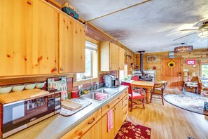 House (1 Bedroom) | Interior