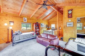 House (1 Bedroom) | Interior