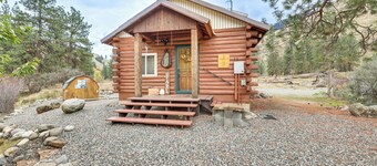 Cabin on Little Salmon River ~ 10 Mi to Riggins!